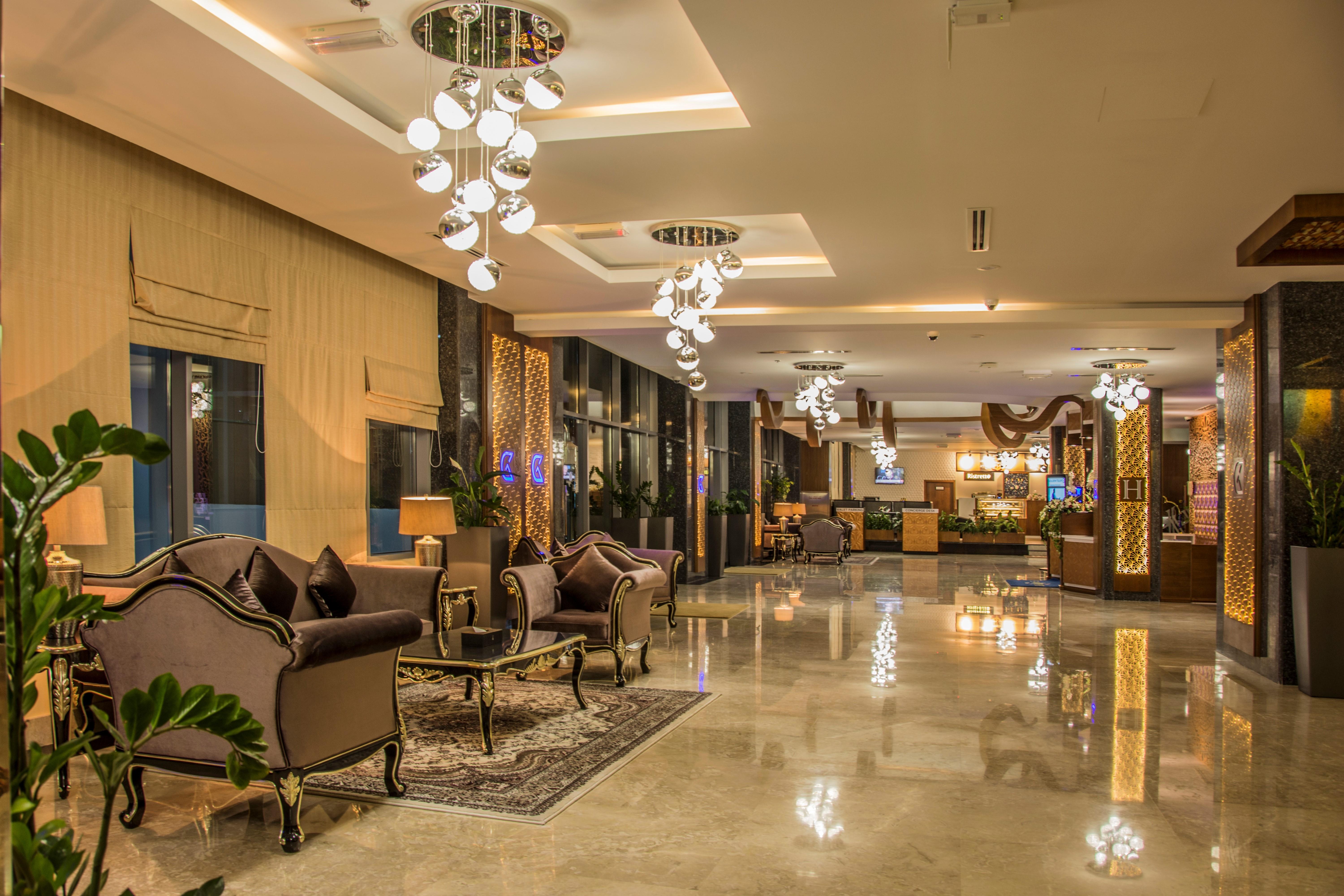 Golden Tulip Headington Ruwi Hotel